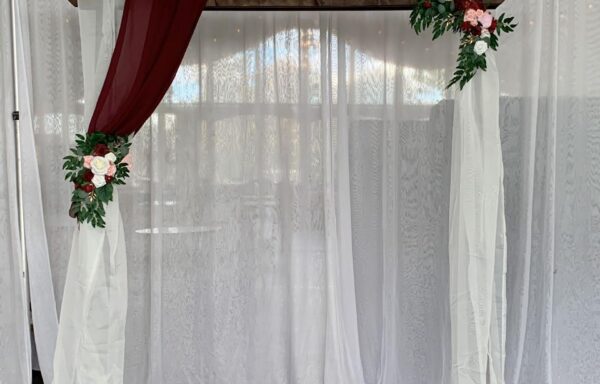 Arche en bois / Wooden Arch