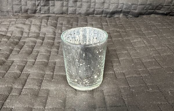 Porte-bougies en verre mercuré – Argent / Mercury glass votive holders – Silver