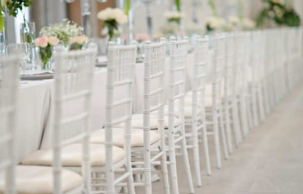 Chaises & sièges / Seating